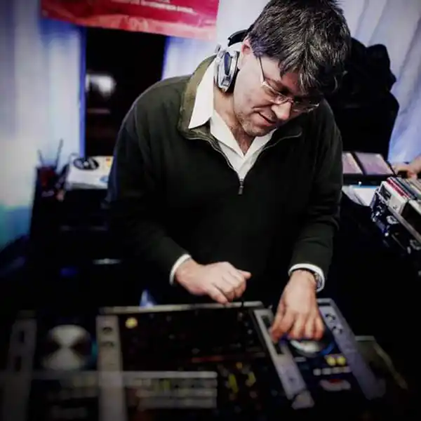 Marco Lucchini WIDELINE RADIO